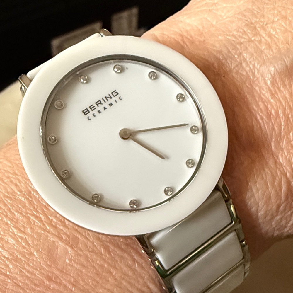 BERING Ceramic Polished With Swarovski Crystals - Picture 4 of 6